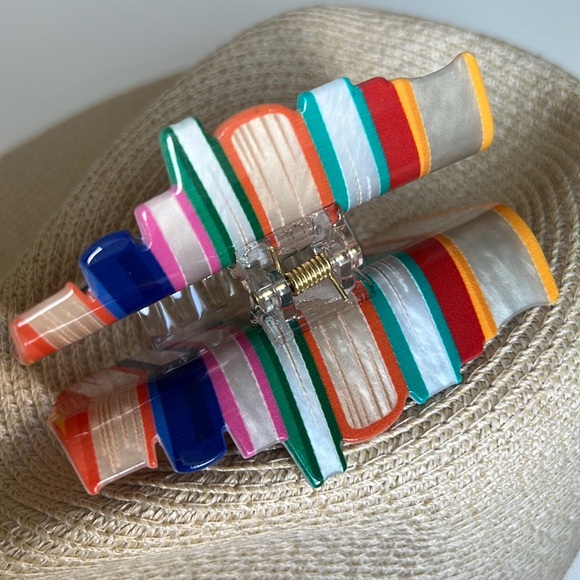 New Hair Clip Book📚 Shape - Picture 6 of 7